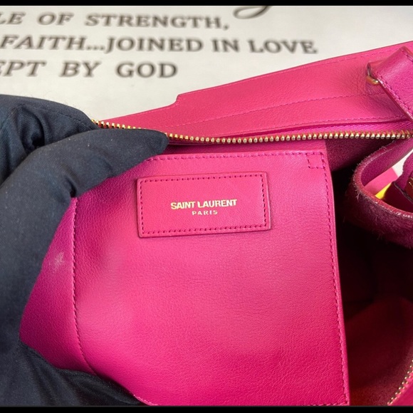 YSL Logo Pink Bag 💘 - Picture 8 of 16